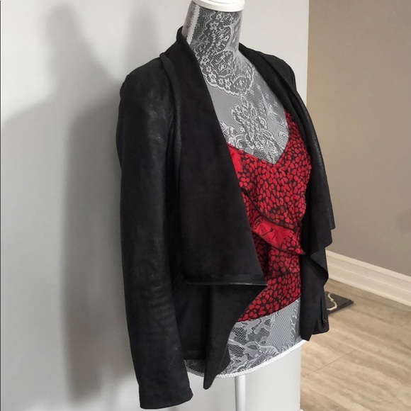 Blank NYC Jackets & Blazers - Blank NYC black zip jacket shimmer leather